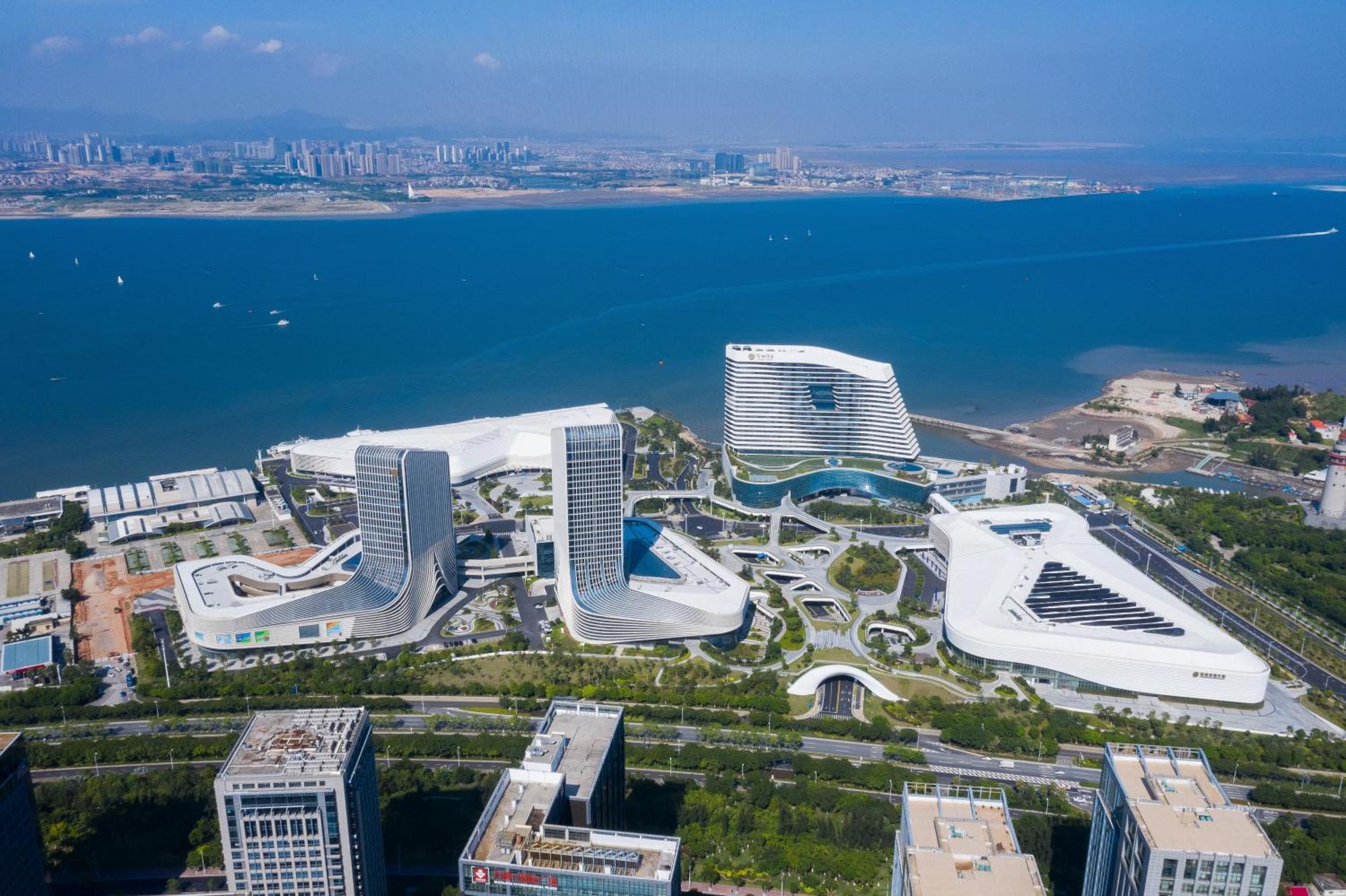 Fliport Wutong Hotel-Free Welcome Fruit & Near Exhibition Center Сямынь Экстерьер фото